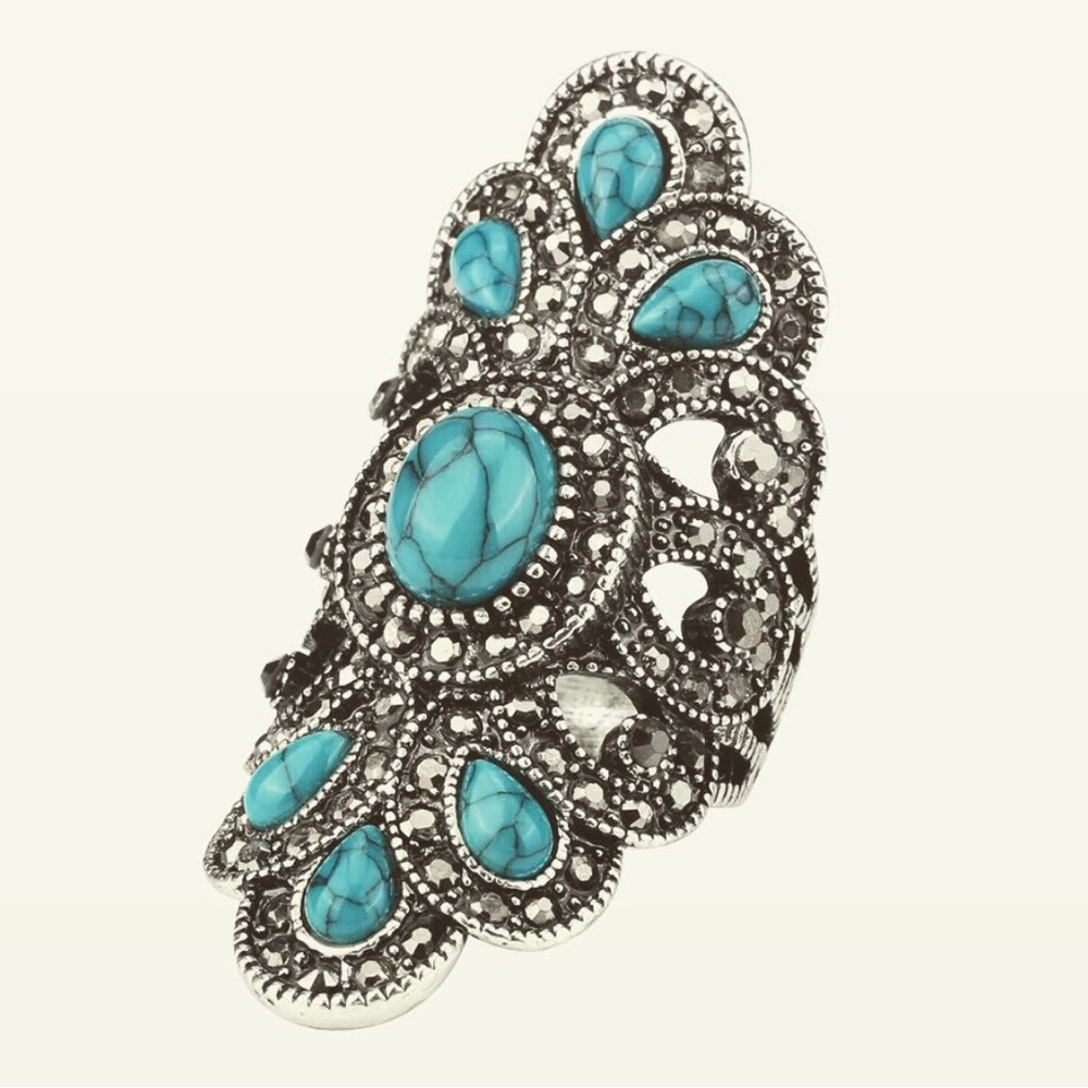 Silver toned BOHO peacock ring with Faux Turquoise Stones - Size 8
